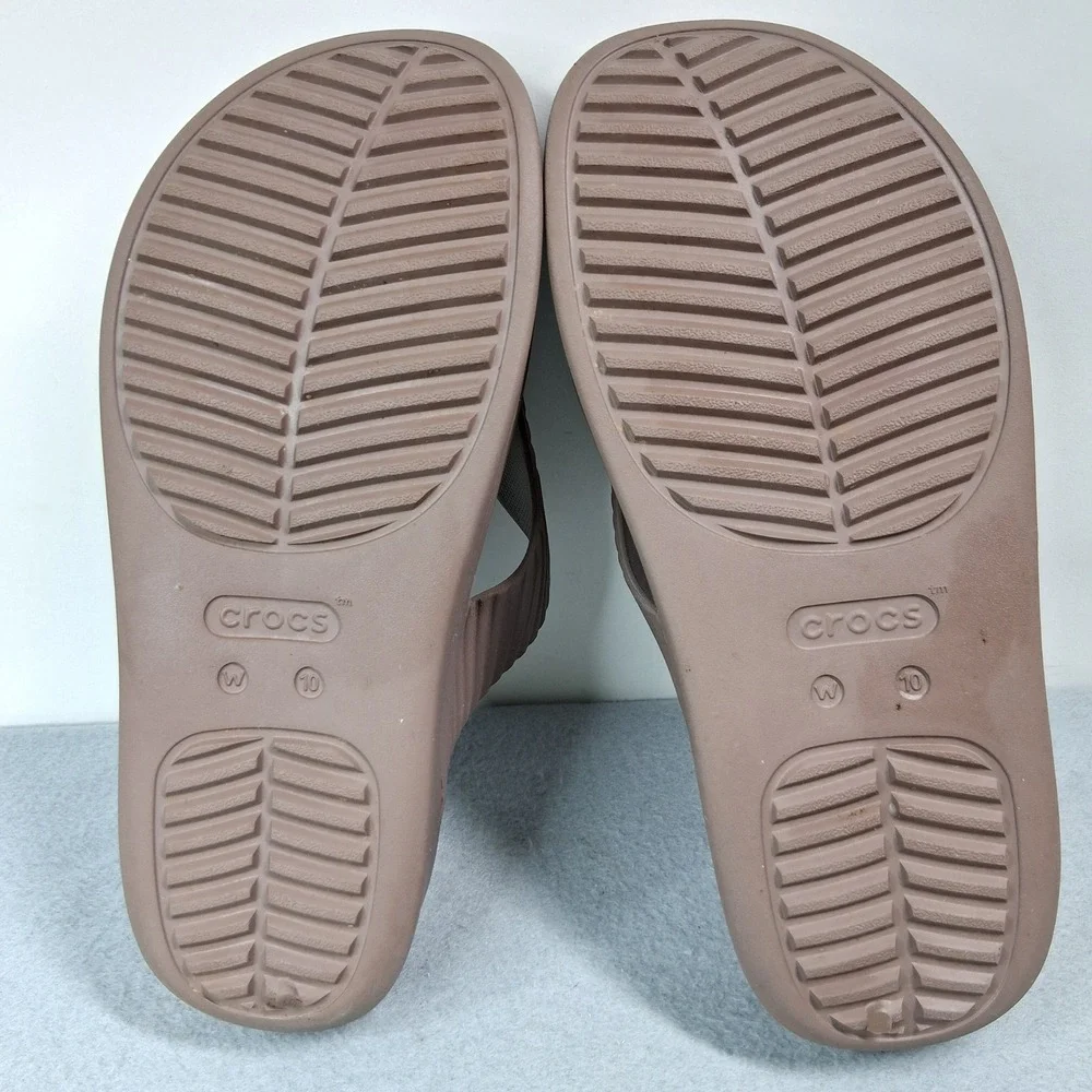 Crocs Brooklyn Flip Flop Platform Sandal Casual Womens Size 10 Mauve Brown